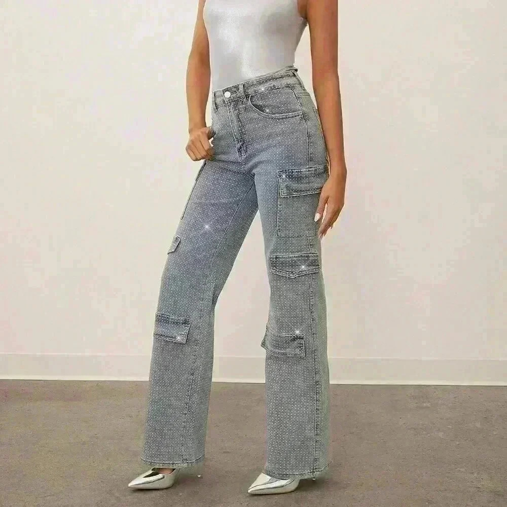 Medium Wash Curvy Women's Flap Pocket Side Cargo Mid Ride Jeans - Picture 3 of 6